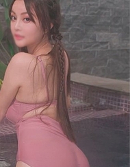 【11/13前半價】【初次拍攝】H罩杯巨乳游泳部美女。將緊緻的身體透過按摩融化得軟綿綿，濕漉漉的小穴被巨根激烈抽插。騎乘位時不斷抽搐，雪白肌膚上濃厚射精。