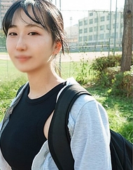 【續】一位田徑俱樂部的女孩，擁有出眾的敏感度和個性。贏得跑步比賽後，她用一根粗大的陰莖慶祝！ 「啊，不是那裡！！」他猛地插入她緊緻美麗的臀部，滾燙的精液噴灑在她陰道內。