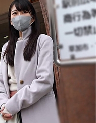 【初拍/個人拍攝】清純系人妻明里29歲♡夜裡與丈夫相性極差，持續拒絕丈夫...慾求不滿的身體爆發，主動應徵AV！瞬間濕潤抽搐高潮瘋狂，在人妻的臉上＆腹部大量射精