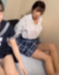 【素人個人拍攝】【亂交】「美○女19歲迷你裙制服4P」懇求天使們的色情休息♡