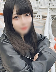 獨家販售至7日為止1290pt!! 【非公開】※人生首次 從藝能活動畢業的爆乳前偶像與我拍攝!! 盡情享受豐滿乳房的乳交，大量精液深入流淌「KOZUKURI」