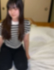 .【素人個人拍攝】※此內容涉及心理負擔較重的題材。擁有過於美麗的胸部以及明顯變得異常的她