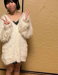 .【無碼露臉】拍攝到一個看起來比22歲還年輕、笑容可愛且非常有活力的女孩！她那迷人的酒窩和令人驚訝的職業讓人印象深刻！