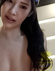 【あさみｻﾝ×個人拍攝】一次的性愛拍攝陷入沉迷的漩渦…變成了立即懇求口交的淫亂女子…