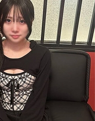 【首次・完全露臉】因缺錢而陷入困境的19歲安靜純真女孩被逼進行自慰性愛的全過程。〜這是她第一次也是最後一次出演。在無法觀看之前請把握機會。