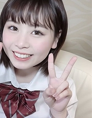 晨間劇女主角般適合的清純系纖細美女，人生首次體驗緊縛自拍！