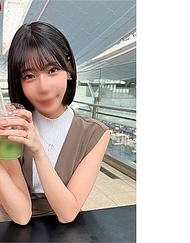 婚前曾是炮友的貧乳苗條人妻（29歲）從地方叫來，睽違3年再次相會並發生關係⇒性慾爆發，高潮噴水＆連續中出『みなみ』