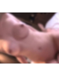 獨家販售【完全保密版】【完全露臉】【NTR】【中出】比自己大20歲的公司社長妻子，首次出現在FC2並自願參與NTR，我性慾很強，但丈夫不理會我…