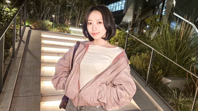 『只要想到被看著就濕了。被拍攝時身體就會產生反應。22歲，いと，美容師，沒有男友，比起戀愛更優先追求快感的生活。因為有想展示的體質，只要給別人看就會興奮，內褲上甚至會留下痕跡，帶著強烈的性慾在鏡頭前解放。波動的大臀部，口交時自己玩弄乳頭的手指，即使腰部退縮也停不下來的高潮——以自拍性愛為名的性癖公開檔案』 【初次拍攝】網路上AV應徵→AV體驗拍攝 2392