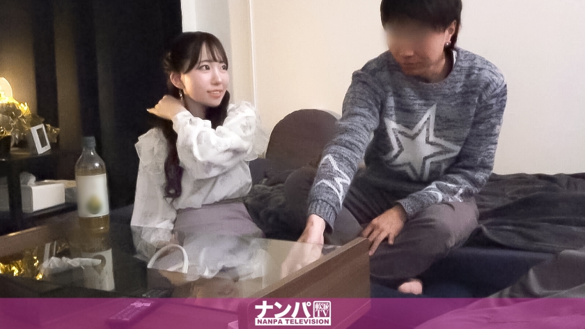 百戰錬磨的把妹達人房間內，偷拍帶回來的SEX 403 彈力美乳！彈力美臀！不習慣性愛的純潔身軀！超純真關西腔大小姐的鐵壁警戒心被突破，首次一夜情SEX到手！初次使用電動按摩棒大開腿高潮，敏感的大學生小穴已經無法停止！