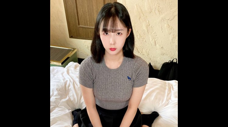 限定3980→1990pt★特典為無修正及陰道內攝影 ♀178 韓風美女エイちゃん透明感十足的身體，半外半內射！羞紅臉露出髒內褲♡ (1)