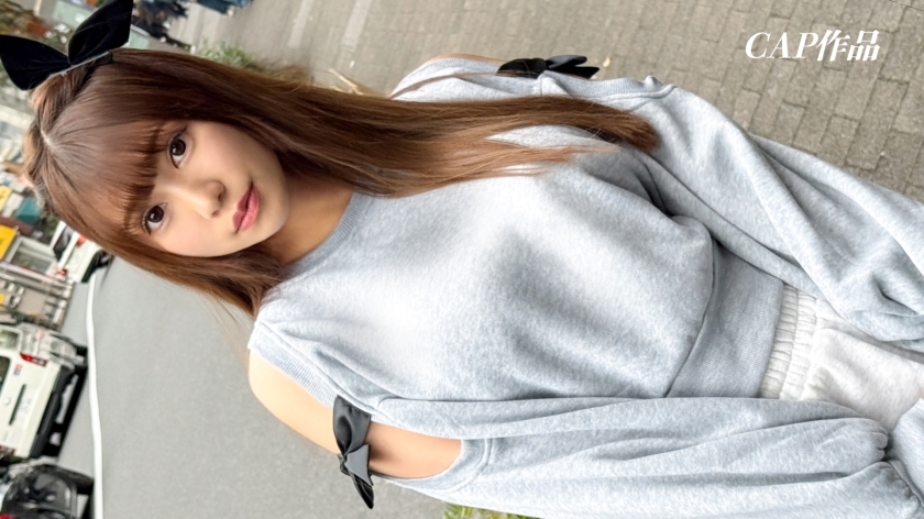 在大學認識的我的女友實在太色了。雖然她看起來溫和，但其實比正值慾望旺盛的我還要更積極，是一個內心好色的傢伙w