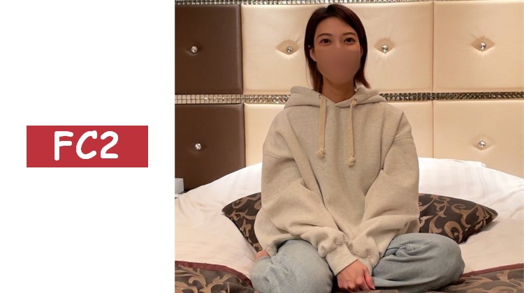 【完全露臉】28歲美麗護士。無止盡的黏膩前戲讓她腰部彈起達到高潮，插入肉棒後，白濁的液體甚至滴到睪丸。