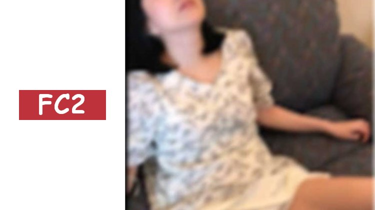 【素人個人拍攝】緊急浮現的「核心」影像！！決死潛入最黑暗的角落！！在秘密的室內，大牌藝人和主播正在・・・