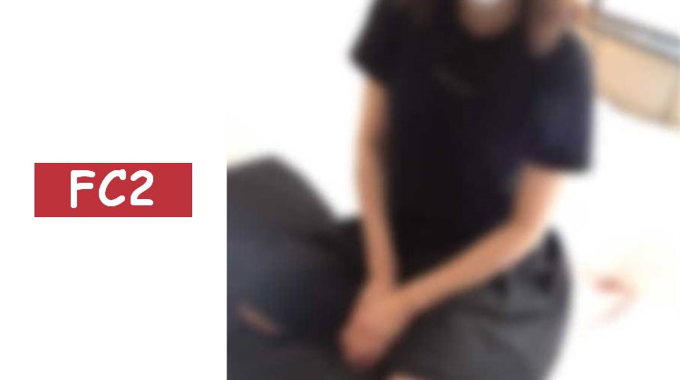 【無修正】肌膚白皙、擁有美麗胸部的東北美人妻，在他人肉棒下搖曳身軀，忘我呻吟，化身為極度淫蕩的雌性