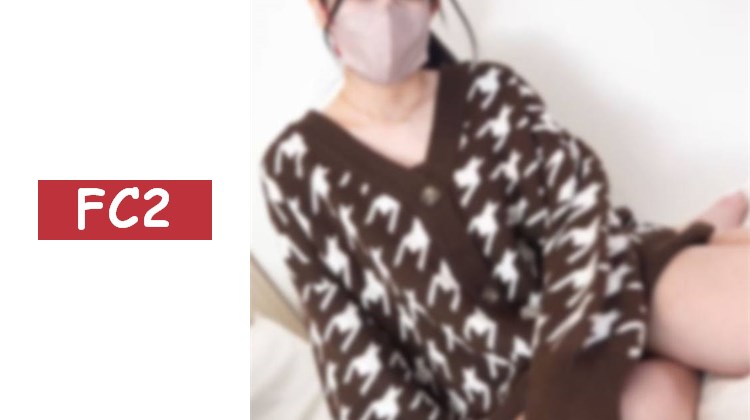 .【個人拍攝無修正】【3P】【亂交】給光滑的小穴用按摩棒刺激後，出現了驚人的反應。