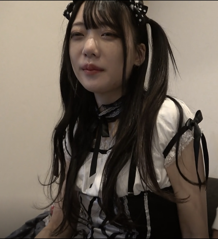 【無】秋〇原女僕咖啡店員★店外約會展現的她過於天然的身體實在太色情了.