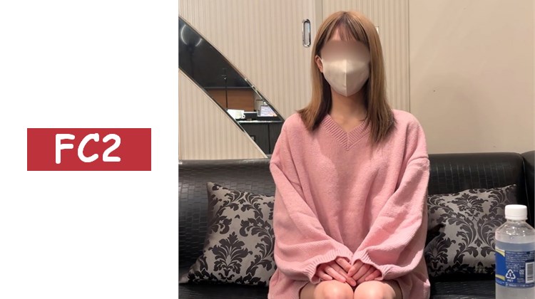 【完全露臉】酒吧美女27歲。身高153cm的嬌小她，被肉棒猛烈插入，龜頭直達肚臍的激烈活塞運動讓她徹底失控→中出。