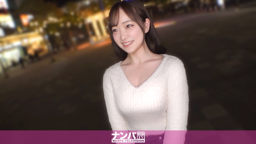 本來應該是和朋友約好見面，沒想到回過神來已經在酒店的床上。白皙的肌膚格外令人印象深刻，事情發展之快連自己都忍不住笑了ww 接下來，這個人會展現出多少毫無保留的慾望呢，敬請期待！ 真實搭訕，首次拍攝。2294