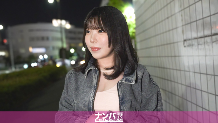 肉感、天體、痣、SEX。擁有最高級乳肉・臀肉的角色扮演女子，用火箭肉棒狠狠幹翻她！真正的軟派、初次拍攝。2352